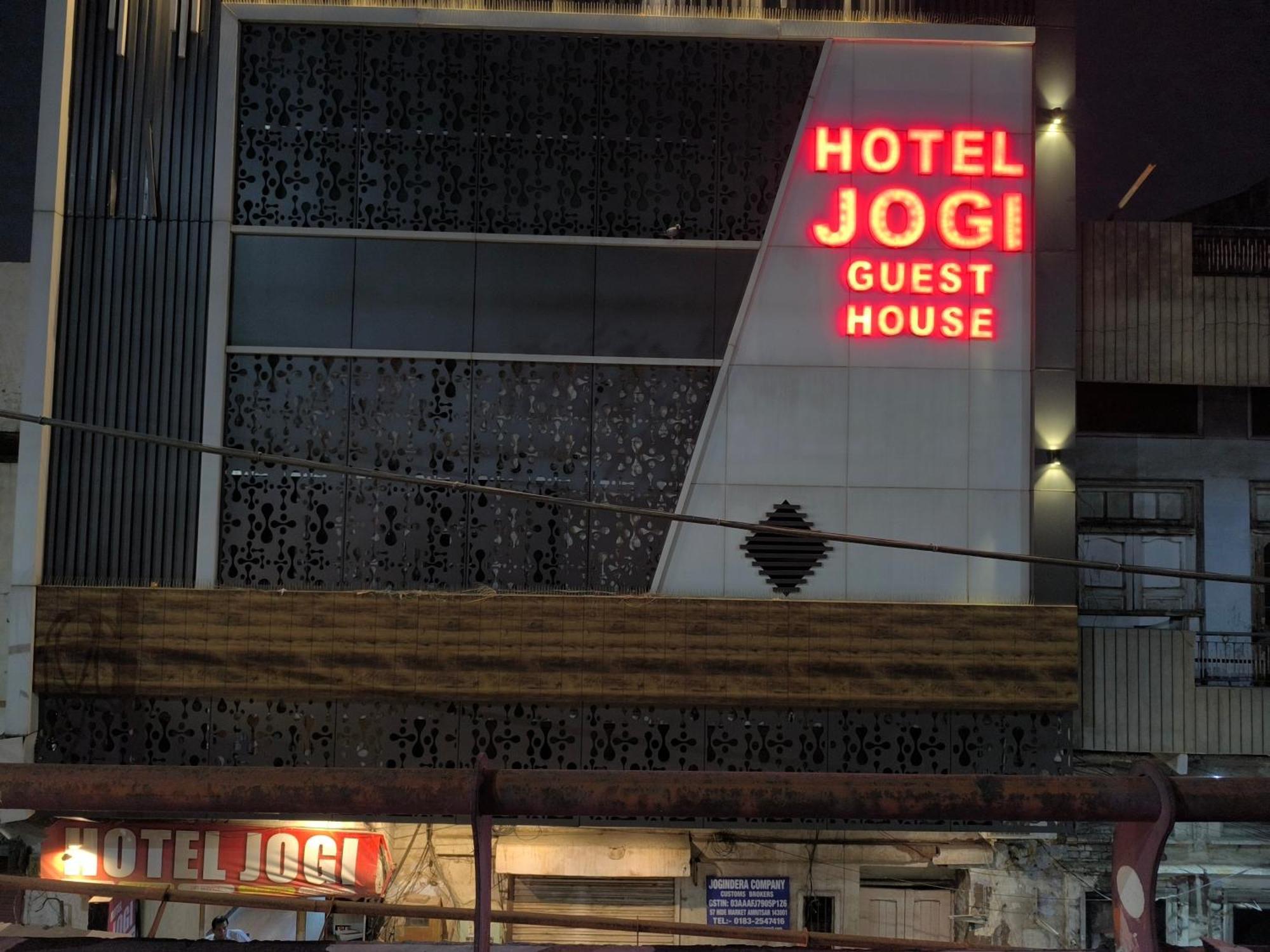 Hotel Jogi Guest House Welcome All Families, Friends, Groups, Couples, Singles Fully Airconditioner, Attach Washrooms, Lift, Wifi, 24 Hours Room Service, Power Backup Amritsar Exterior photo