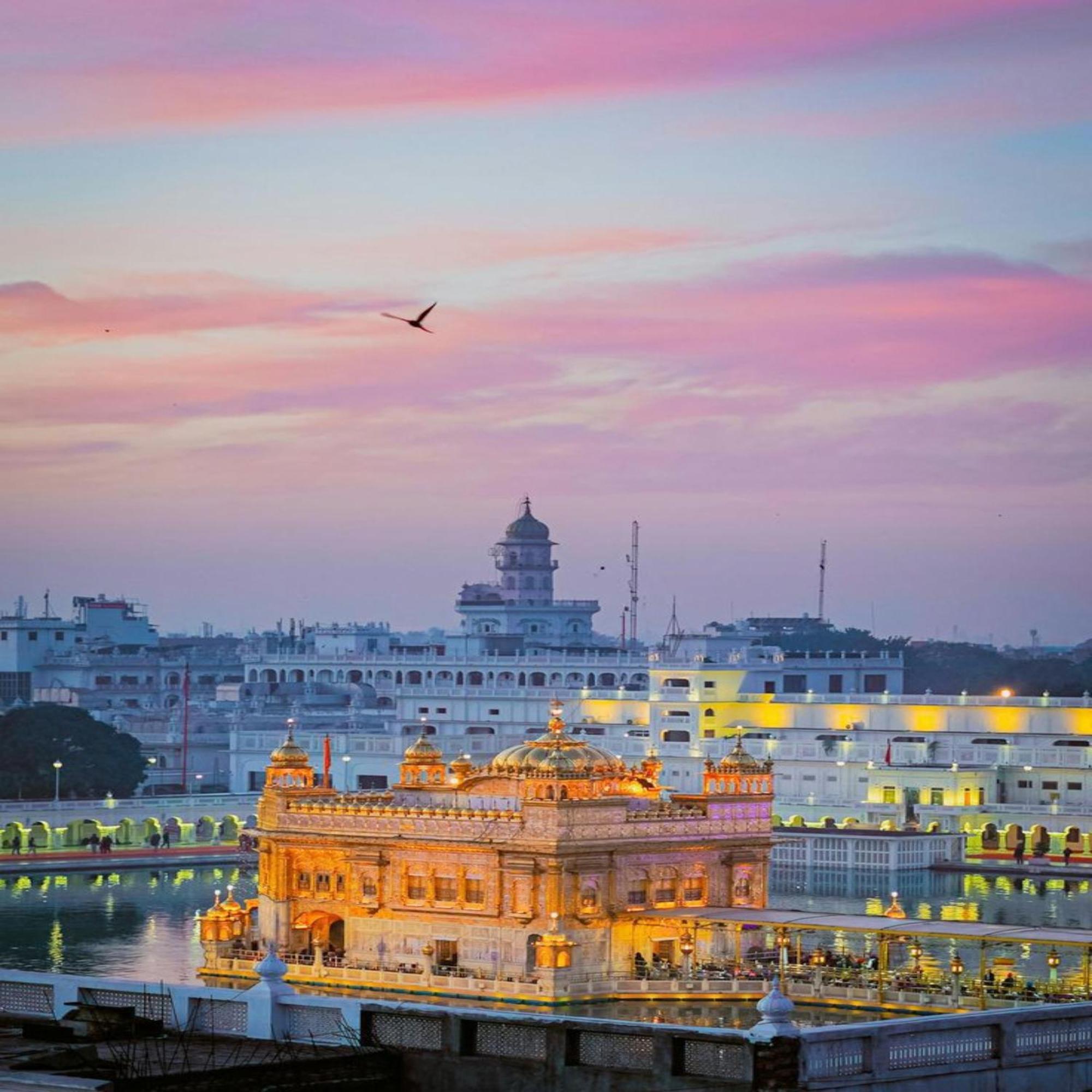 Hotel Jogi Guest House Welcome All Families, Friends, Groups, Couples, Singles Fully Airconditioner, Attach Washrooms, Lift, Wifi, 24 Hours Room Service, Power Backup Amritsar Exterior photo
